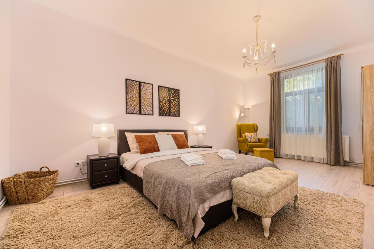 Chic&View Brasov Apartment Zewnętrze zdjęcie