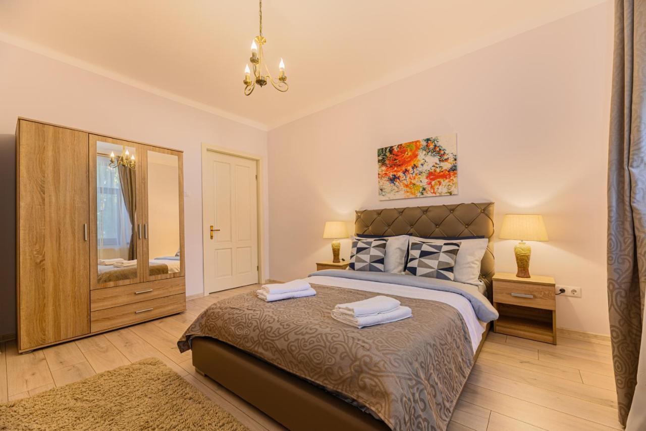 Chic&View Brasov Apartment Zewnętrze zdjęcie